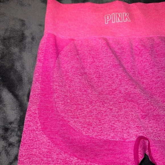 Victoria’s Secret PINK Seamless Workout Shortie Size Large - Picture 6 of 9